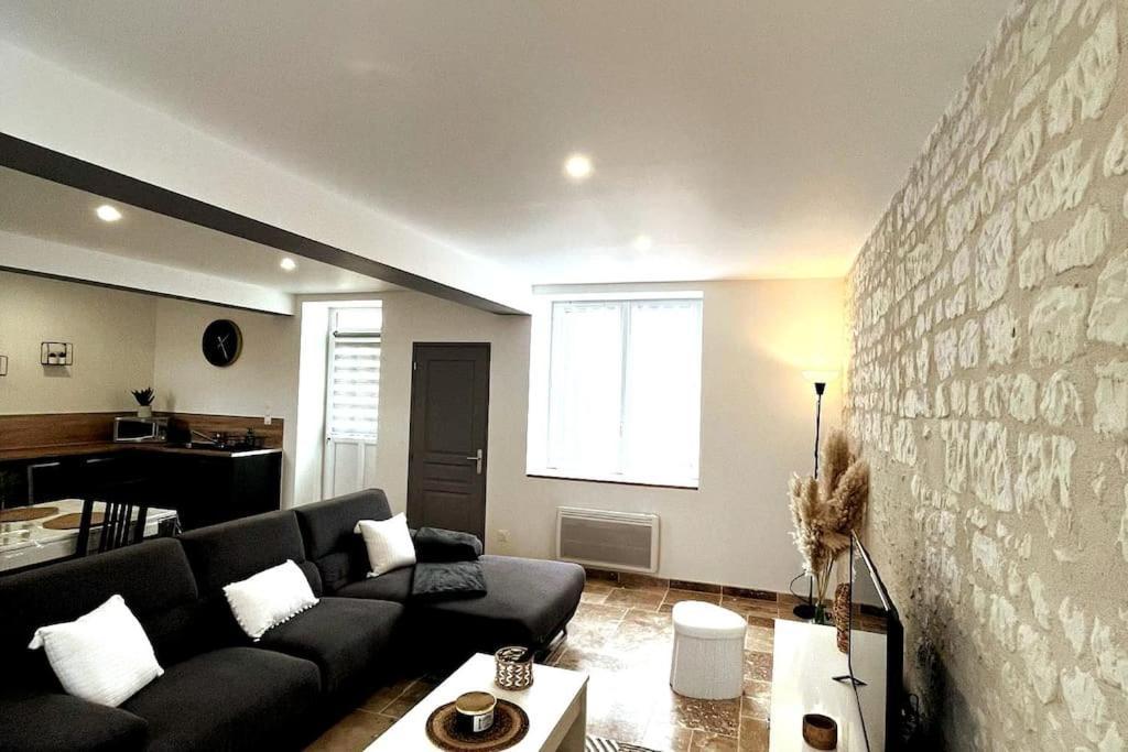 Charmante Maison De Bourg Cosy Acces Wifi Sepmes Экстерьер фото