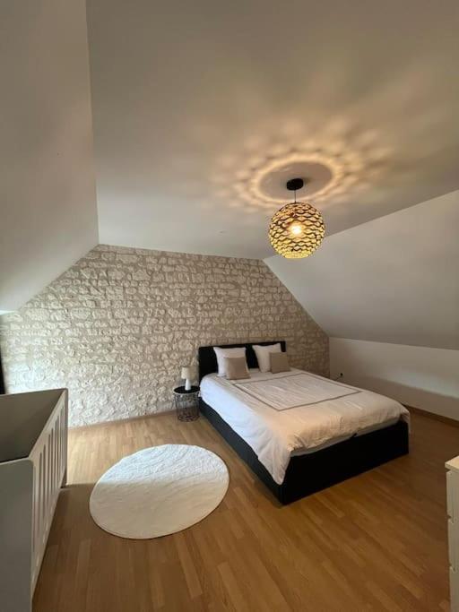 Charmante Maison De Bourg Cosy Acces Wifi Sepmes Экстерьер фото