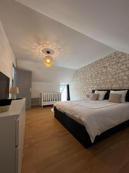 Charmante Maison De Bourg Cosy Acces Wifi Sepmes Экстерьер фото